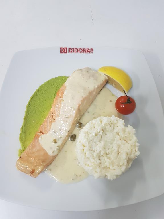 Sendreni Motel Didona B المظهر الخارجي الصورة